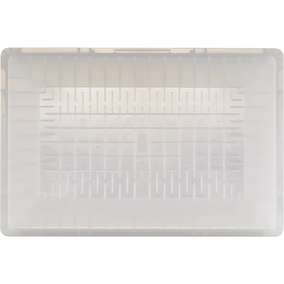 Transparante, rechthoekige plastic doos. Binnenin gestructureerd met parallelle lijnen en hoeken. Frame is versterkt.