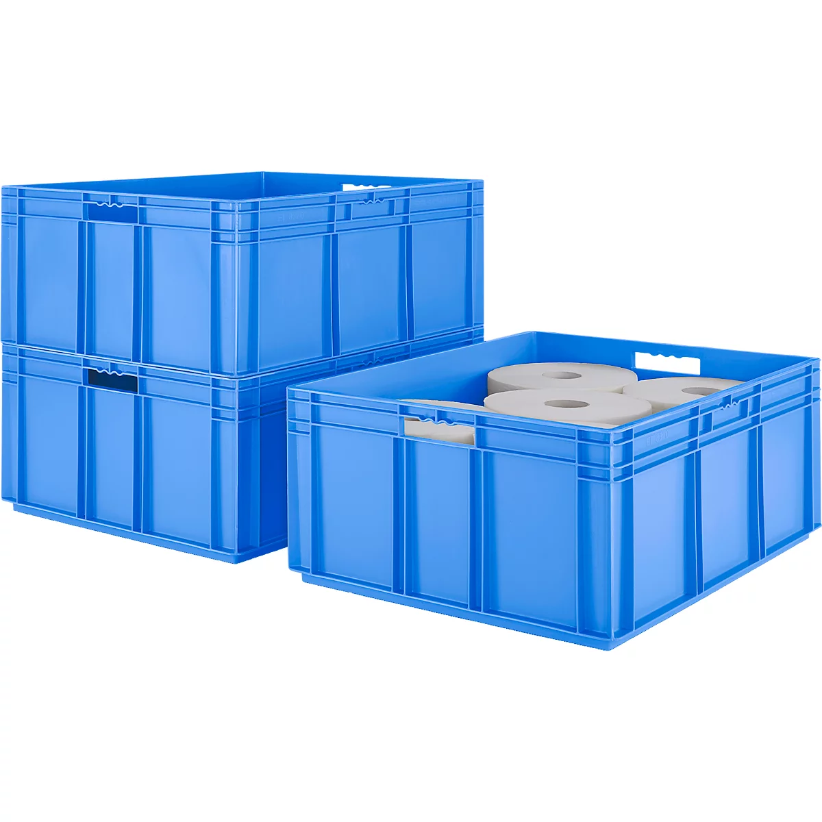 Des boîtes en plastique bleues, partiellement remplies de rouleaux, sont empilées.
