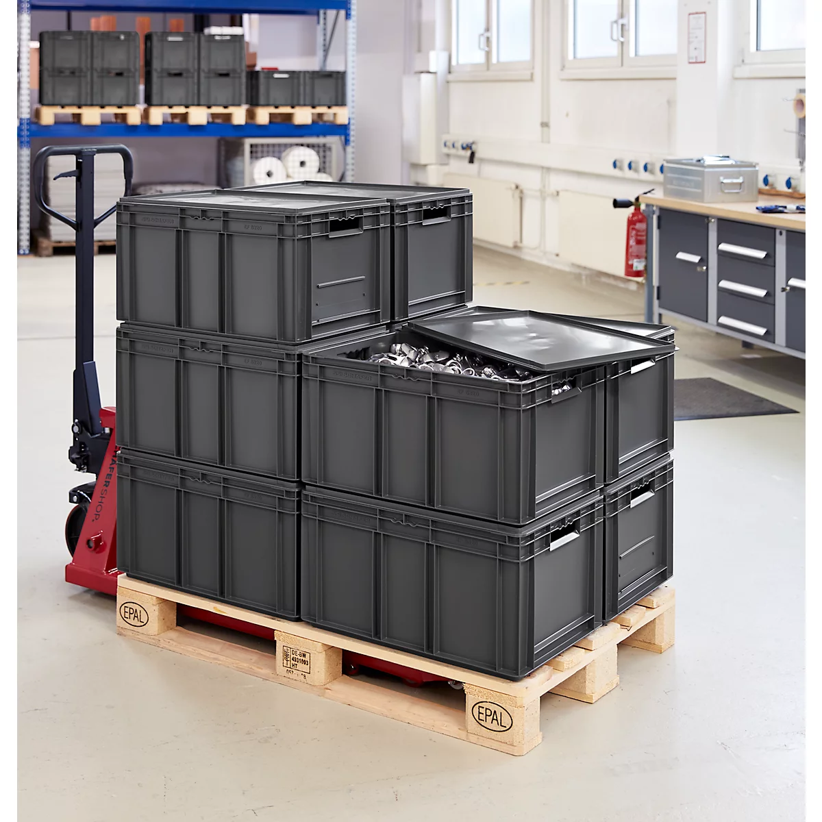 Euro-Maß-Behälter Serie EF 6320, Inhalt 63,7 l, Durchfassgriff, eisengrau, inkl. Deckel, 10 Stück