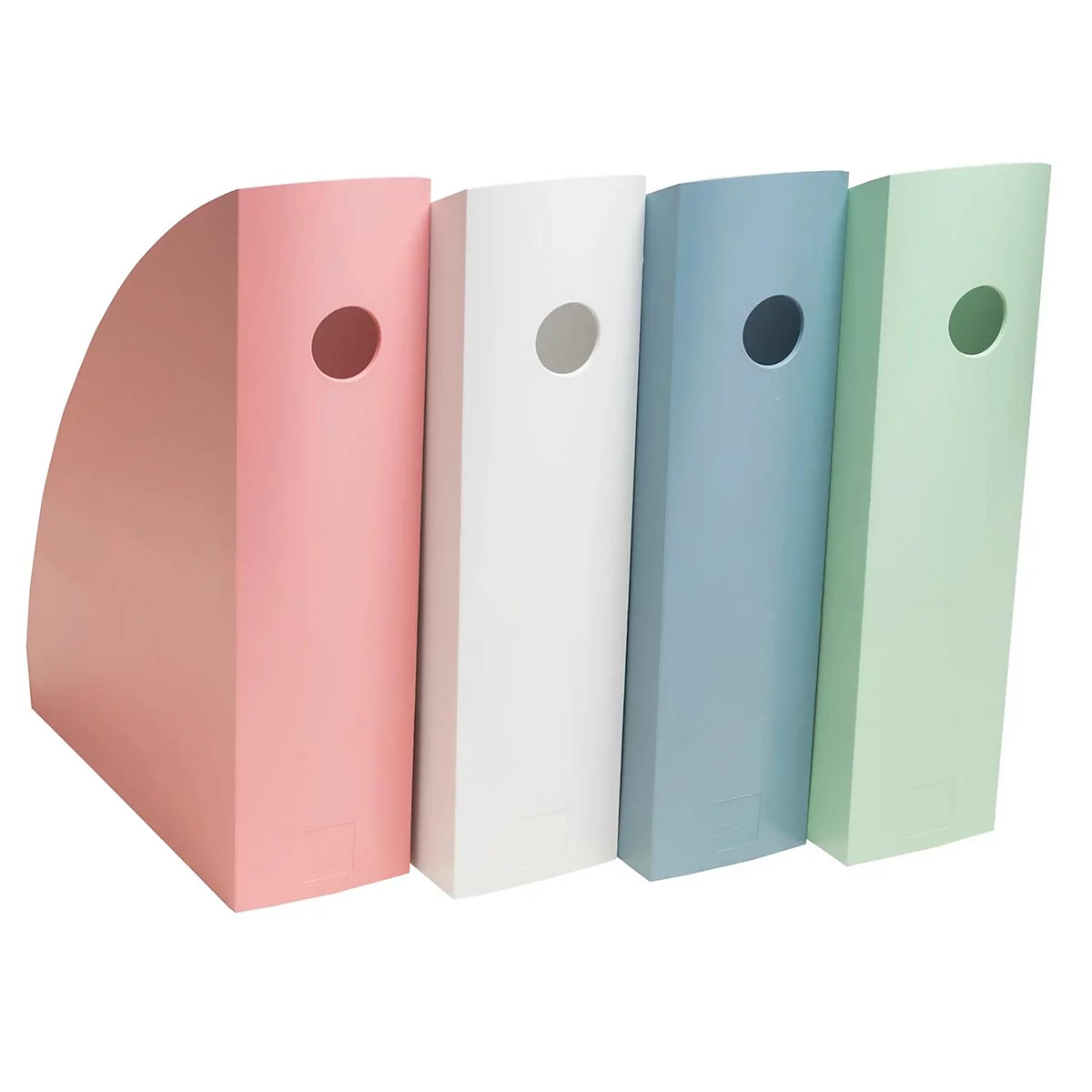 Vier farbige Papierkörbe: Rosa, Weiß, Blau und Grün. Sie haben ein rundes Loch. Vordergrund weiß.