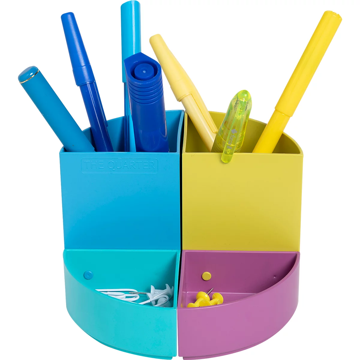 Porte-stylo semi-circulaire bleu, jaune, violet et vert. Rempli de stylos, de trombones et de punaises.