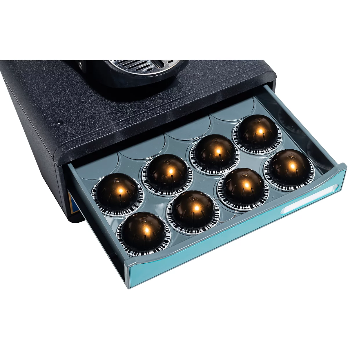 Koffiemachine met open lade gevuld met koffiecapsules.