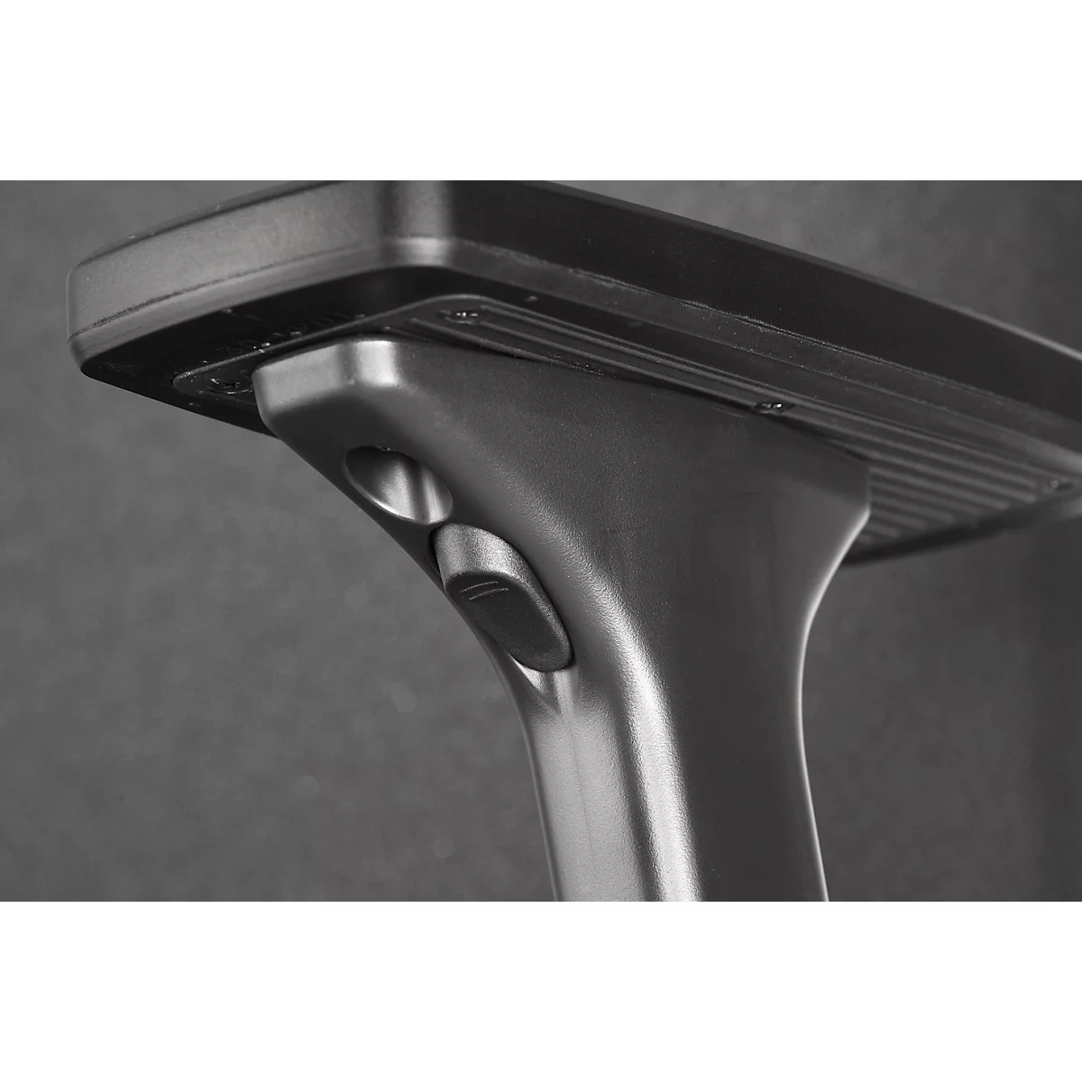 Fauteuil de bureau Dauphin to-strike work comfort pro, avec accoudoirs, mécanisme synchrone, assise profilée, noir