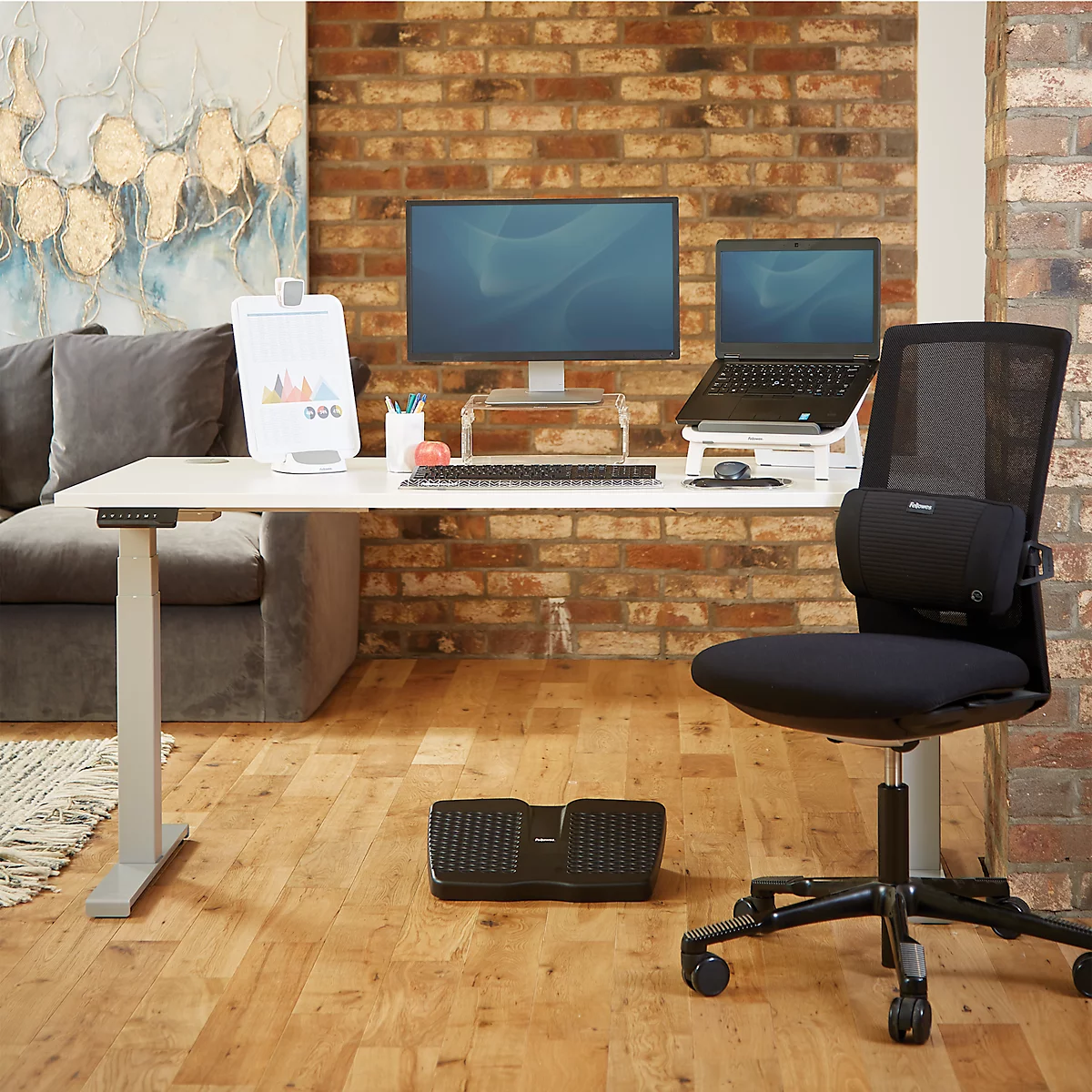 Fellowes I-Spire™ Quick Lift laptopstandaard, voor laptops tot 17″ en tot 4,5 kg, 7-staps handmatige hoogte- en hoekverstelling, opvouwbaar, wit.