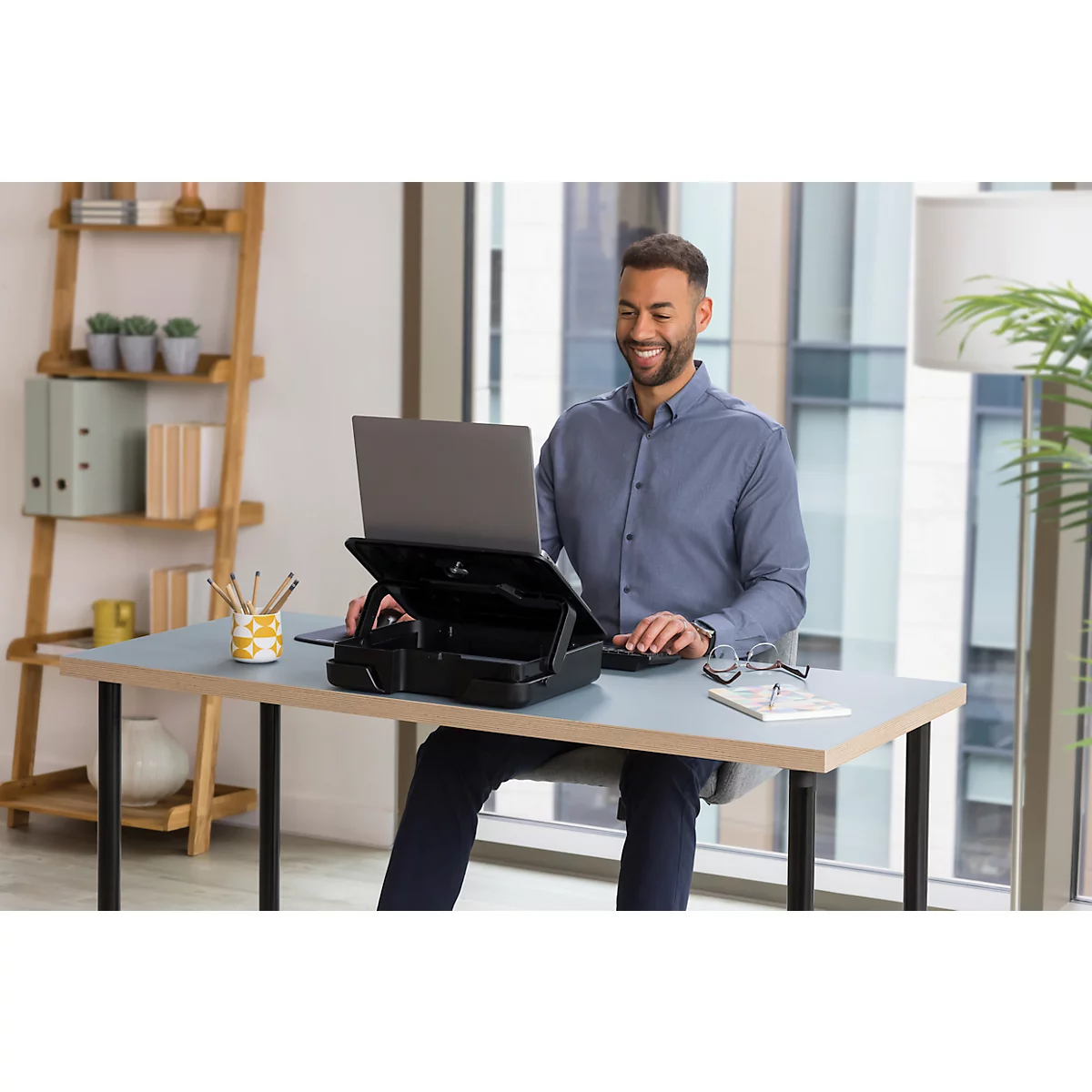 Fellowes® Notebooktasche Breyta Toolbox, bis 14 Zoll, Zylinderschloss, Laptopständer, ABS, schwarz