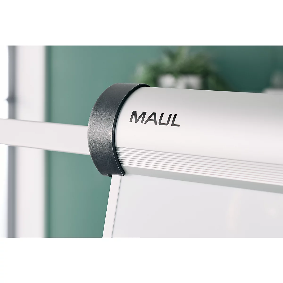Flipchart MAULsolid, avec set de 50 accessoires, mobile, magnétique, réglable en hauteur, tableau L 660 x H 970 mm, 50 ans d'édition Schäfer Shop