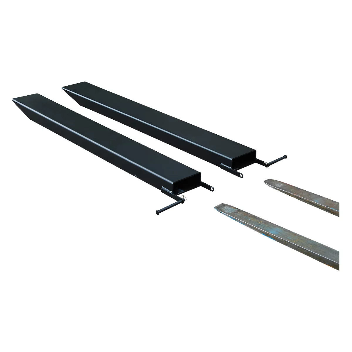 Two black forklift forks on a white background. The tips point to the right.