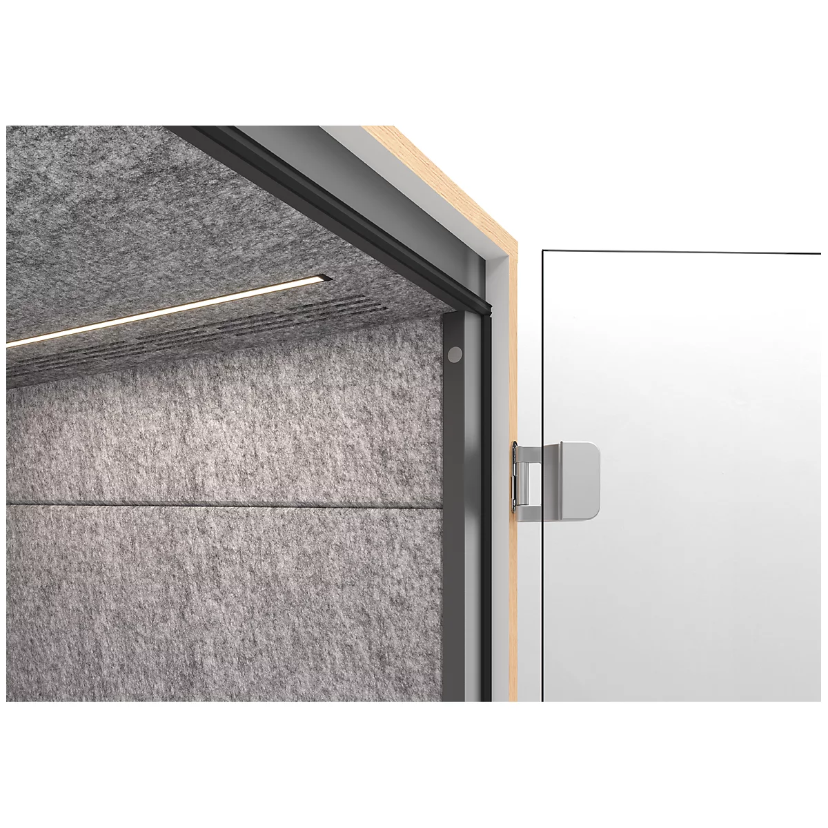 Detail van een kantoorcèl. Grijze viltwanden, plafondverlichting, glazen deur met handvat.