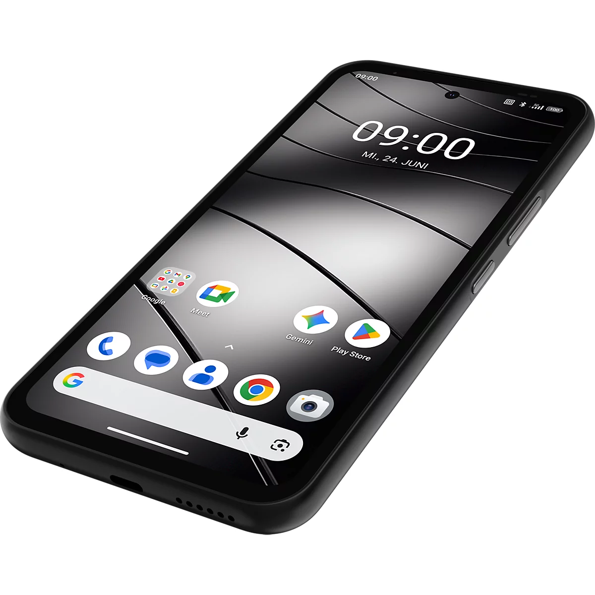 Schwarzes Smartphone in Schrägansicht mit aktivem Display und Datum-Uhrzeit-Anzeige auf weißem Hintergrund.