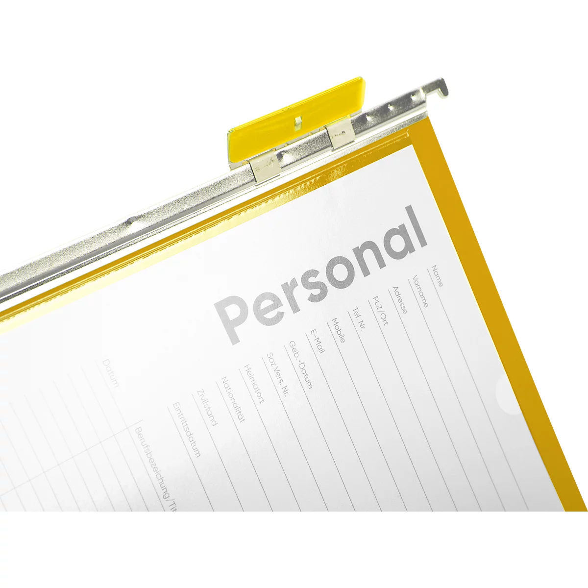 Gelber Ordner mit silberner Halterung und der Aufschrift "Personal".