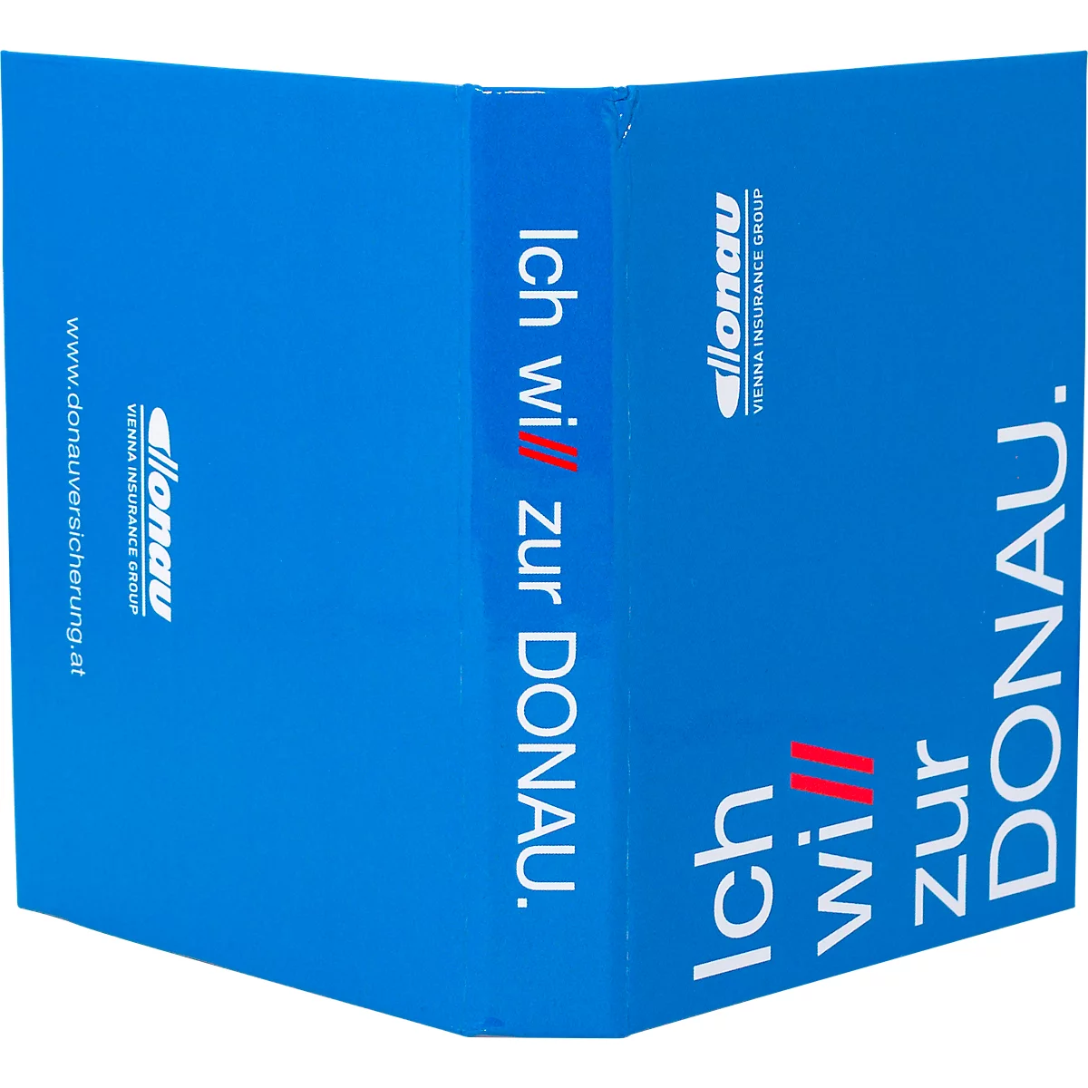 Blauer Werbeträger mit Schriftzug "Ich wir zur DONAU". Logo von Donau Versicherung. Text: www.donauversicherung.at.