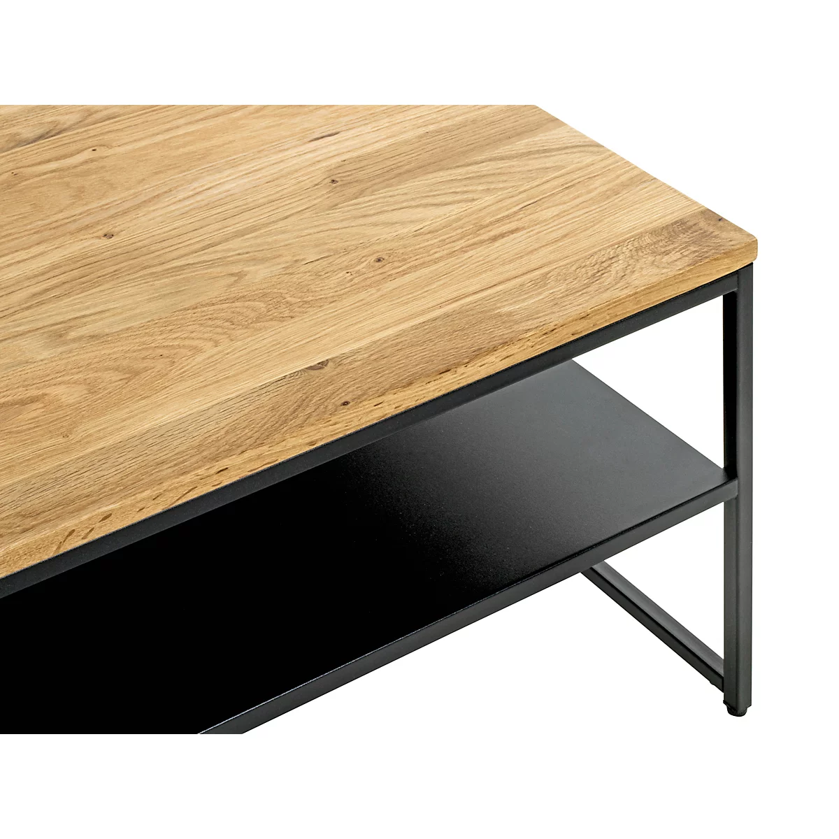 Gros plan détaillé d'une table basse. Dessus bois, dessous noir, cadre métal.