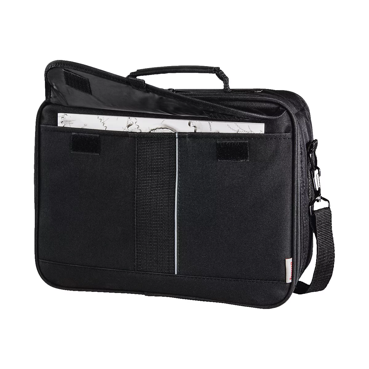 Schwarze Laptoptasche mit geöffnetem Frontfach auf weißem Hintergrund.