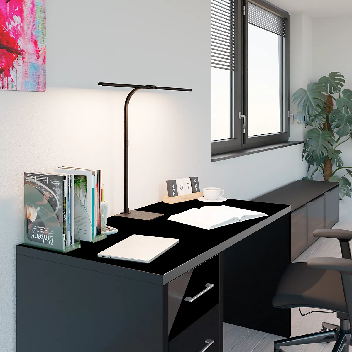 Graue Kamera-Umrisszeichnung auf weißem Hintergrund.