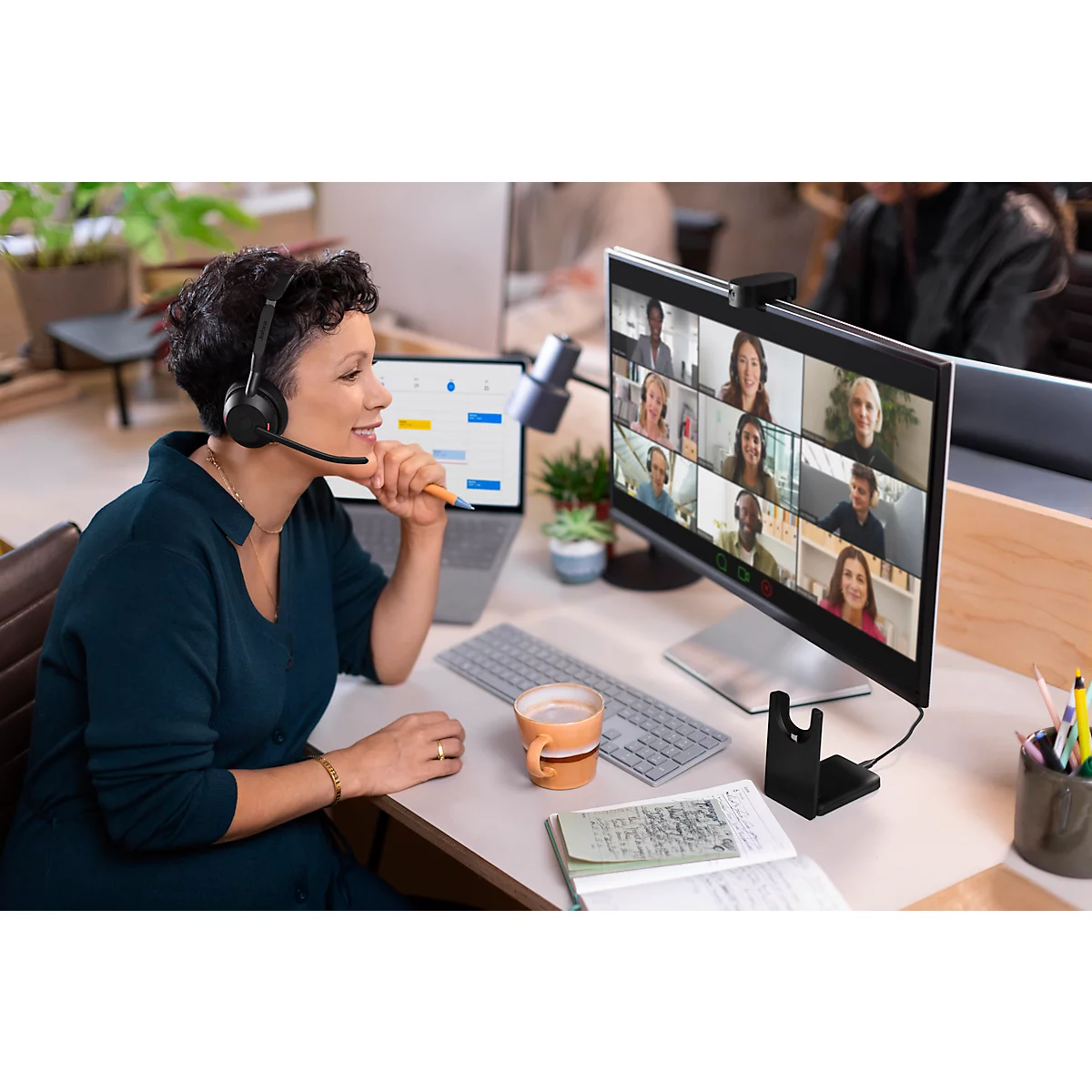 Headset Jabra Evolve2 55 link380a Stereo, Reichweite bis 30 m, bis 10 h, MS-Teams optimiert, schwarz