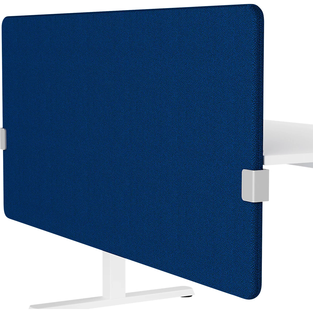 Blauer Schreibtisch Sichtschutz vor weißem Tisch. Zwei Halterungen an den Rändern befestigen die Trennwand.