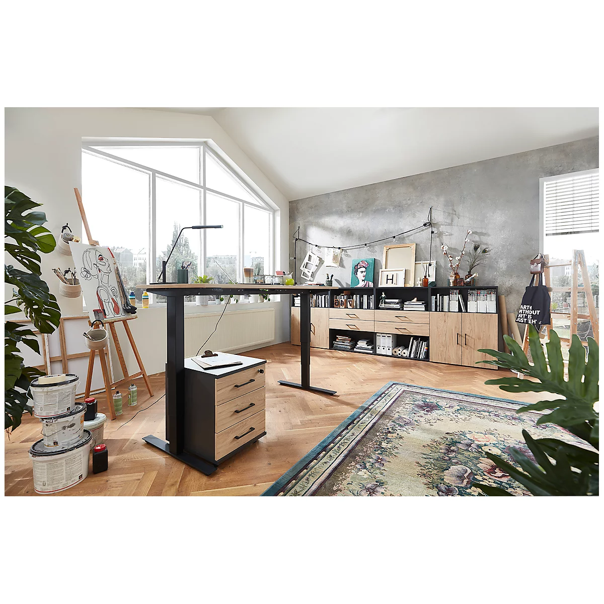 Home Office Schreibtisch TEMPIO, elektrisch höhenverstellbar, geteilte Tischplatte mit Klappe, B 1600 x T 700 x H 640-1280 mm, Hickory-Eiche/anthrazit