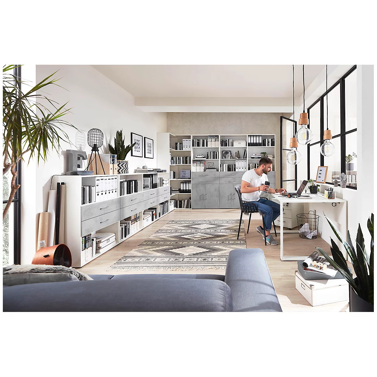Home Office Schreibtisch TEMPIO, Rechteck, Kufen, B 1500 x T 800 x H 740 mm, weiß + Kabelführungsbügel