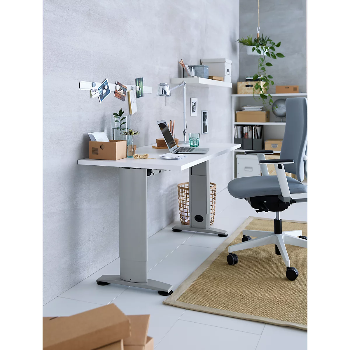 Home Office tafel Login, C-poot, B 1300 x D 650 mm, wit/blank aluminium