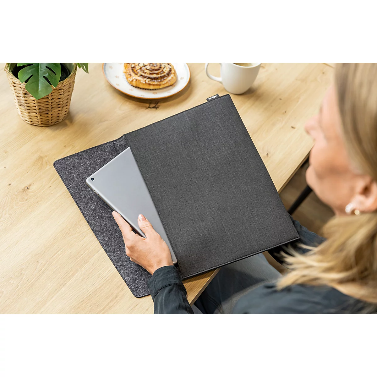 Housse Sigel pour ordinateur portable, taille S, pour 1 ordinateur portable jusqu'à 14″, RPET/feutre synthétique, gris foncé