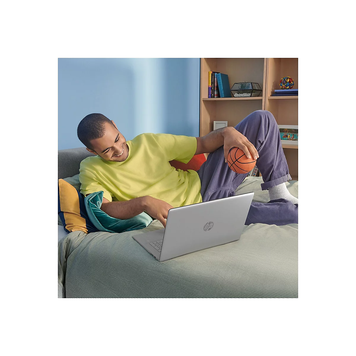 HP 17-cn4075ng, Intel Core 7, 43,9 cm (17.3'), 1920 x 1080 Pixel, 16 GB, 512 GB, Windows 11 Home