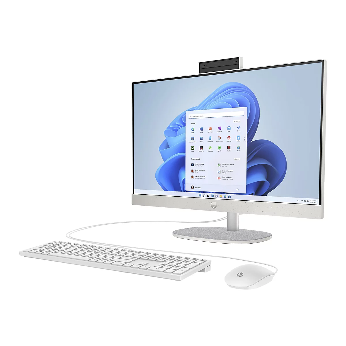 Ein weißer HP All-in-One-PC mit Windows 11-Benutzeroberfläche. Eine weiße Tastatur und Maus liegen vor dem Bildschirm. Das Bild zeigt Anwendungen und Einstellungen.