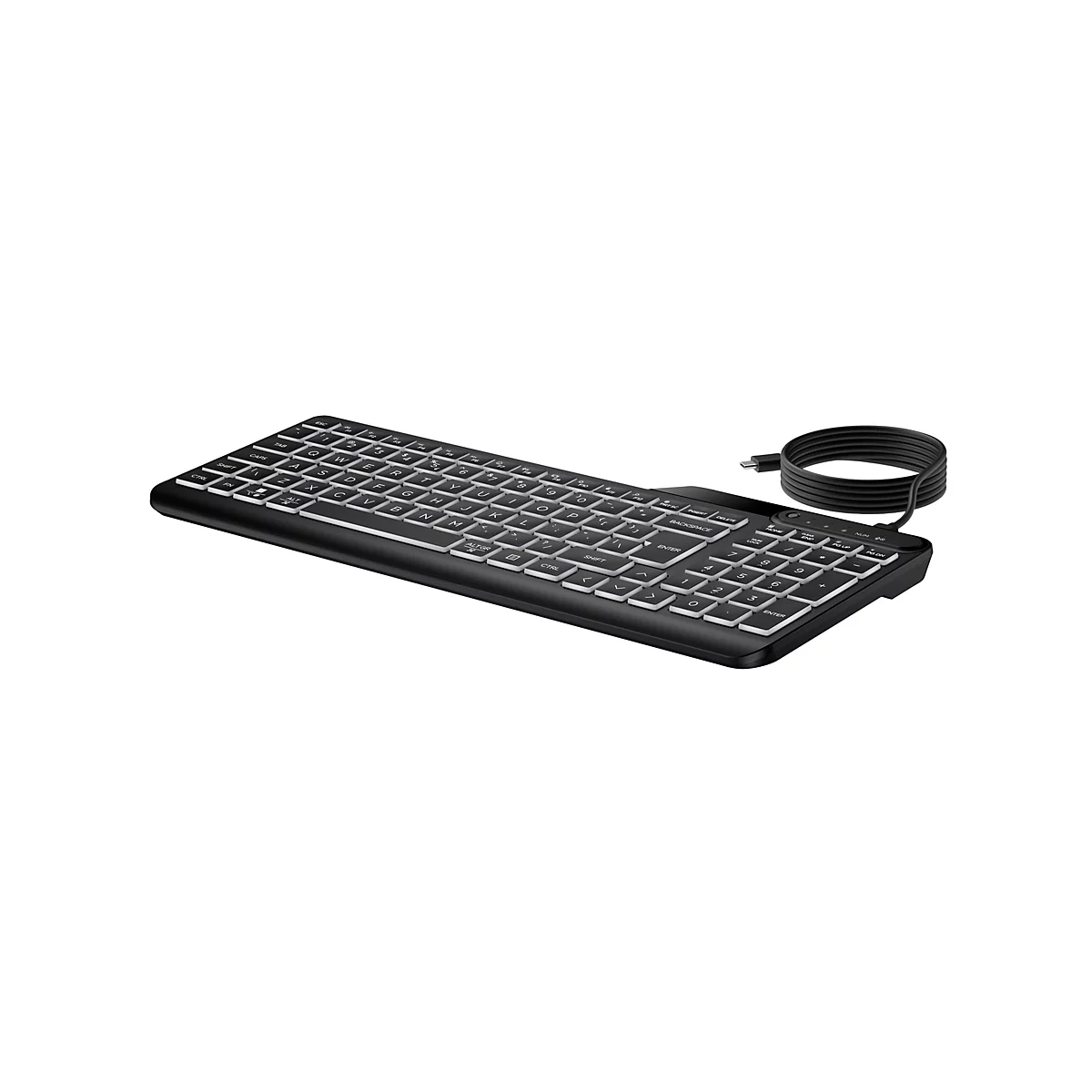 Schwarze, flache PC-Tastatur mit Kabelanschluss vor weißem Hintergrund.