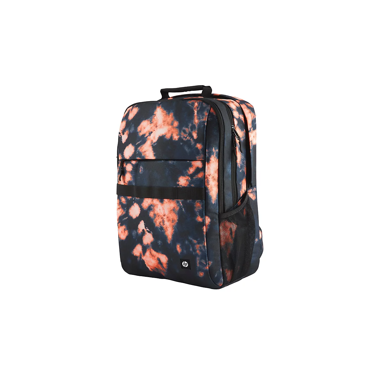 Ein Rucksack mit schwarz-orangem Batikmuster vor weißem Hintergrund mit HP-Logo.