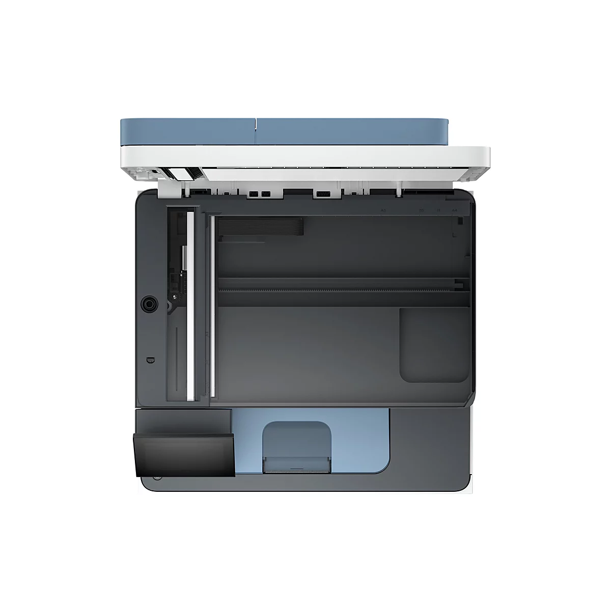 Draufsicht auf einen grauen Drucker mit einem blauen Deckel, der geöffnet ist. Verschiedene Elemente und Details sind zu sehen.