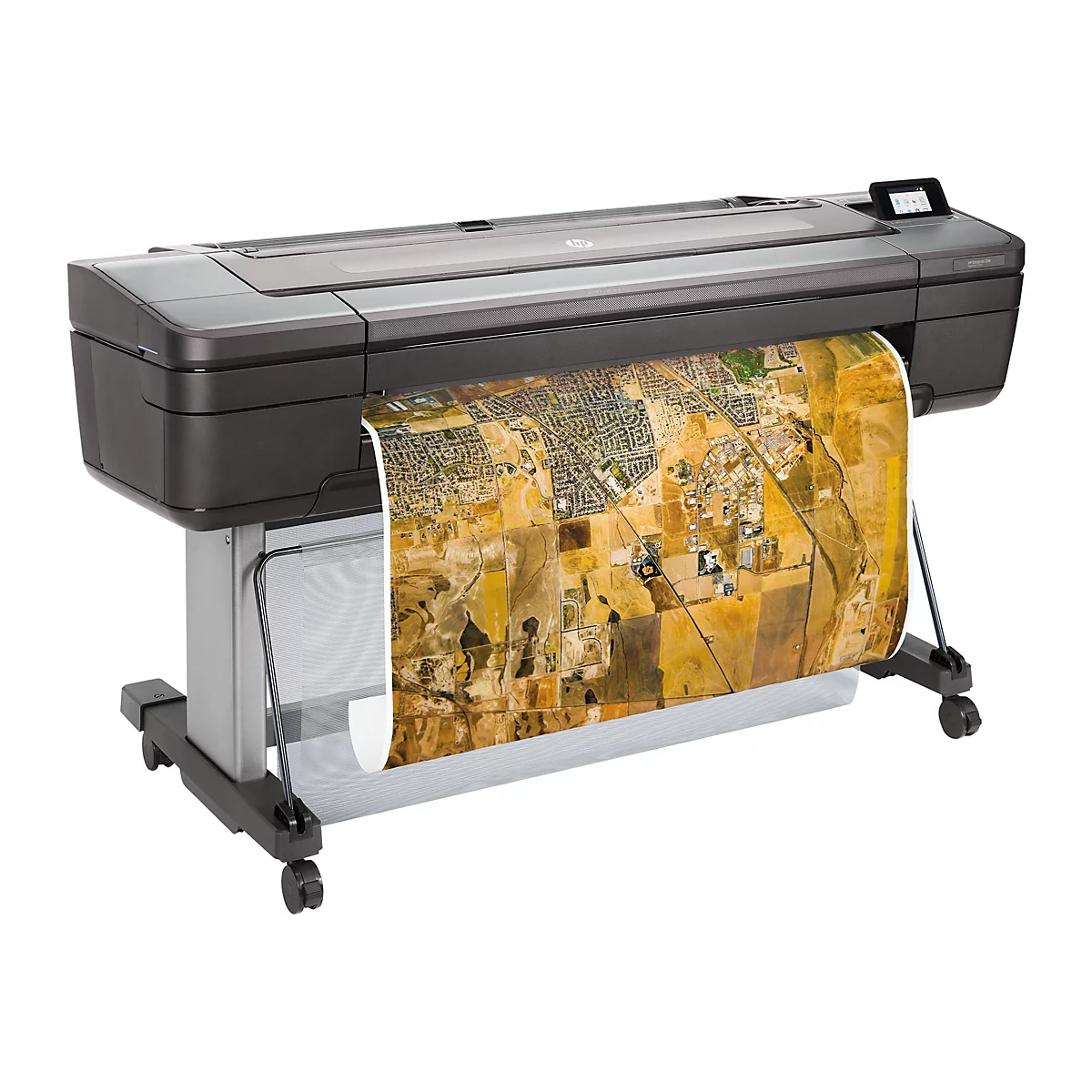 Grande imprimante noire avec une impression montrant un paysage. L'imprimante est posée sur un chariot roulant. Il y a un petit panneau de contrôle en haut à droite.