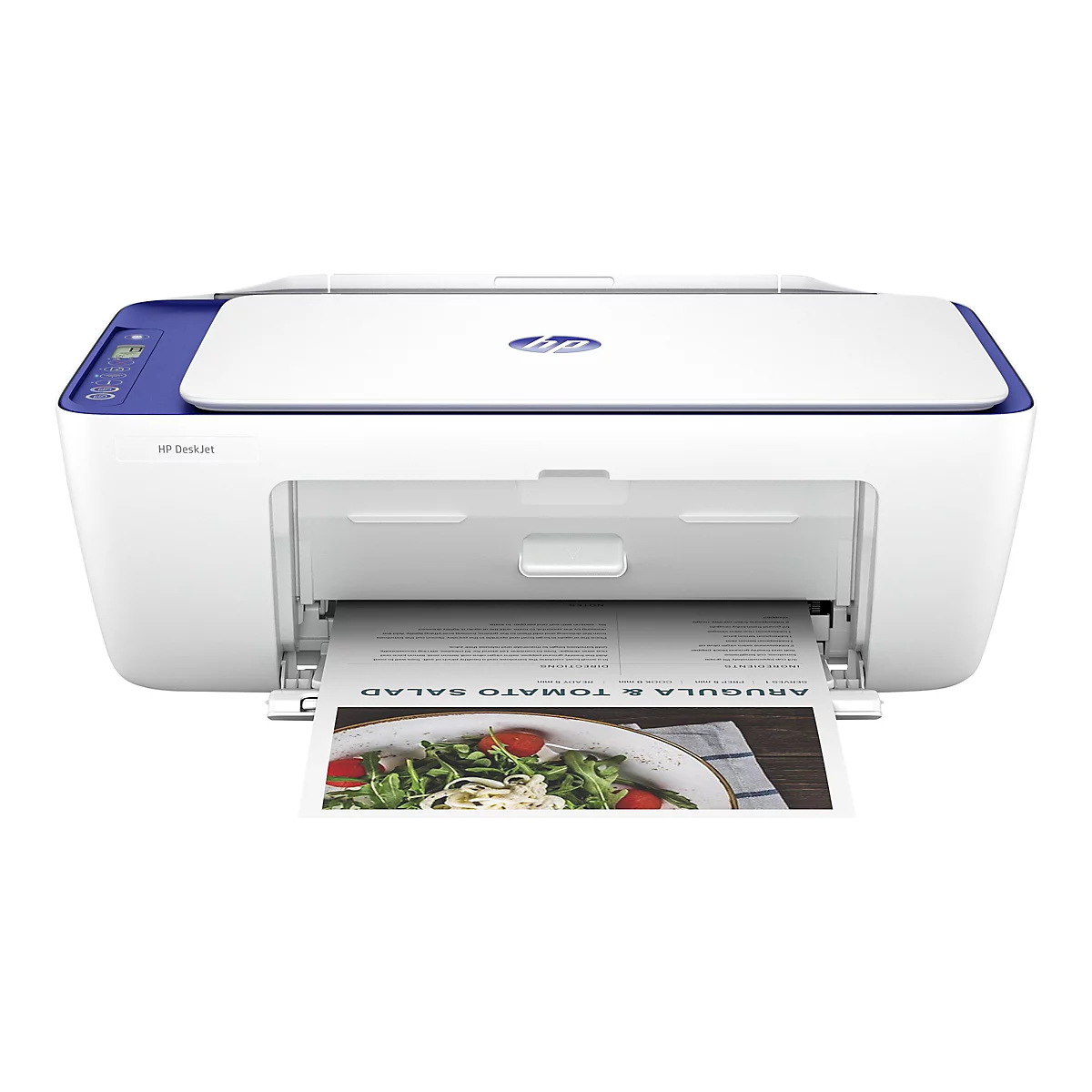 Une imprimante HP DeskJet blanche avec des accents bleus imprime une recette de salade de roquette et de tomates.