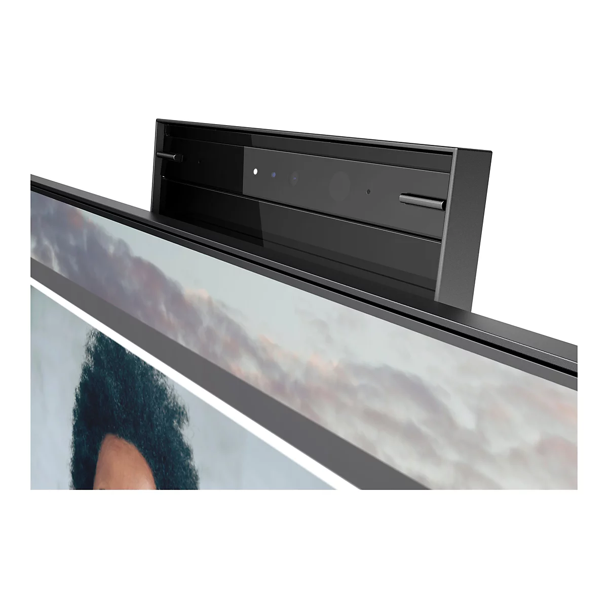 Ausfahrbare Webcam an der Oberseite eines Monitors vor weißem Hintergrund.