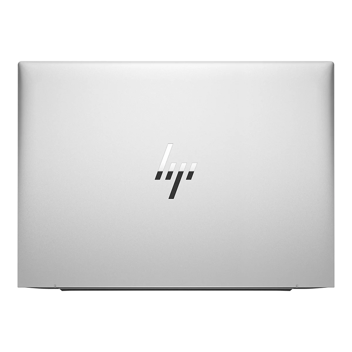 Silberner Laptopdeckel mit HP-Logo. Auf einer glatten Oberfläche ist das Logo prominent platziert.