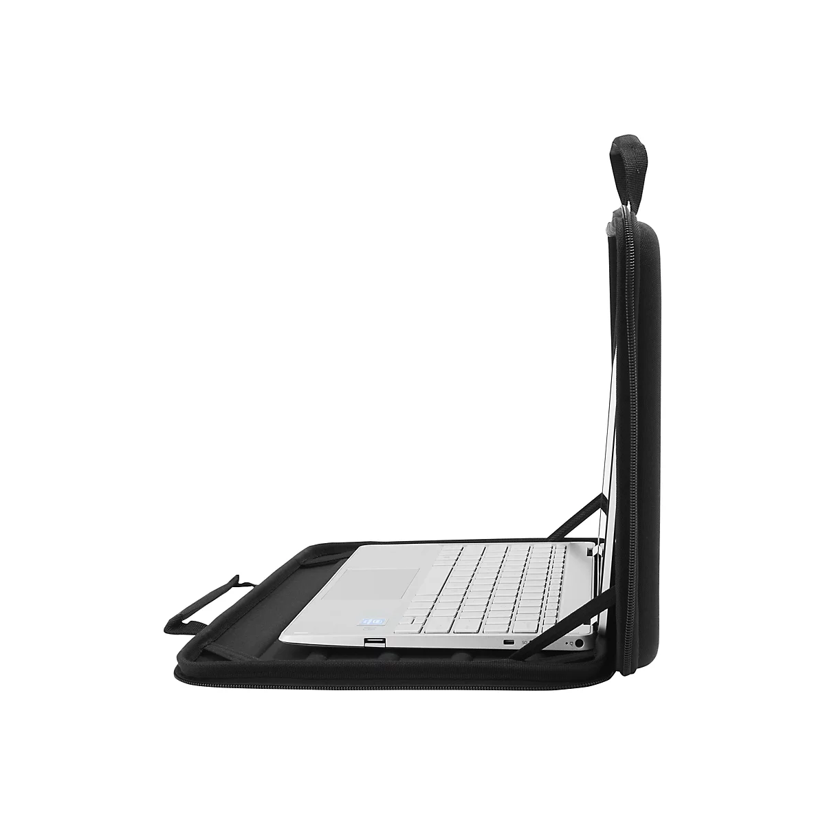 Schwarze Laptop-Tasche mit Laptop auf weiÃŸem Hintergrund. Der Laptop ist halb geÃ¶ffnet und liegt in der Tasche.