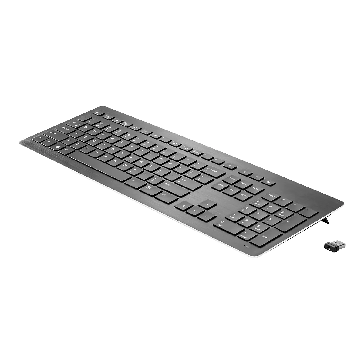 Draufsicht auf eine graue Tastatur mit schwarzer Beschriftung, daneben ein USB-Empfänger.