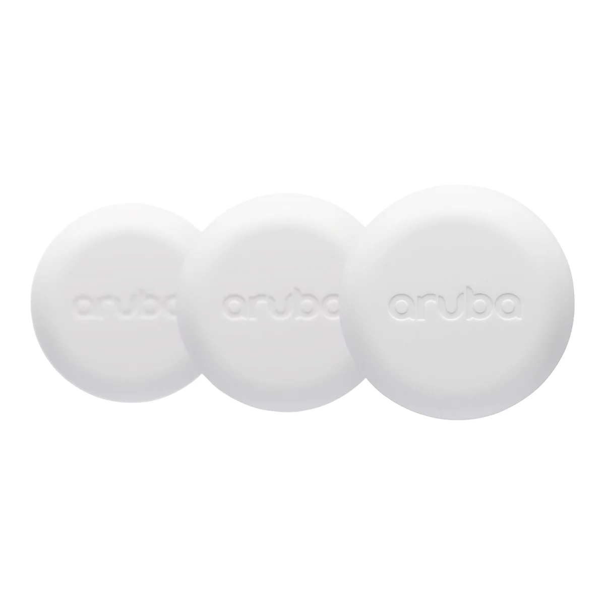 Drei weiße, runde Objekte mit dem eingeprägten Wort "aruba", vor weißem Hintergrund.