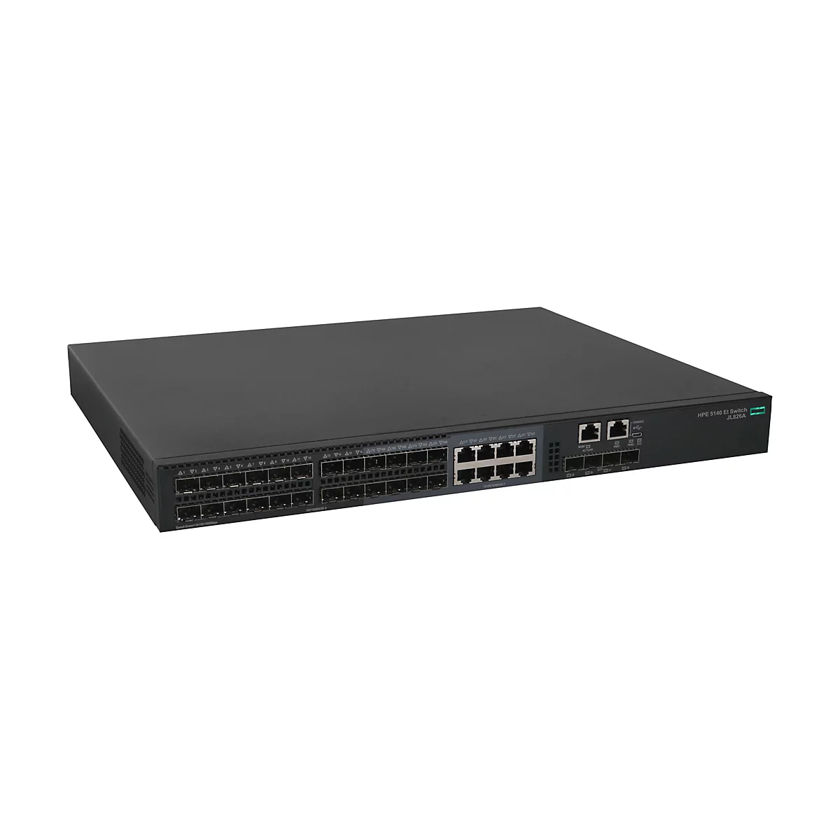 Ein schwarzer Netzwerk-Switch, der auf einer weißen Oberfläche liegt. Auf der Oberseite befinden sich zahlreiche Anschlüsse und Beschriftungen, darunter "HPE 5140 EI Switch JL826A".