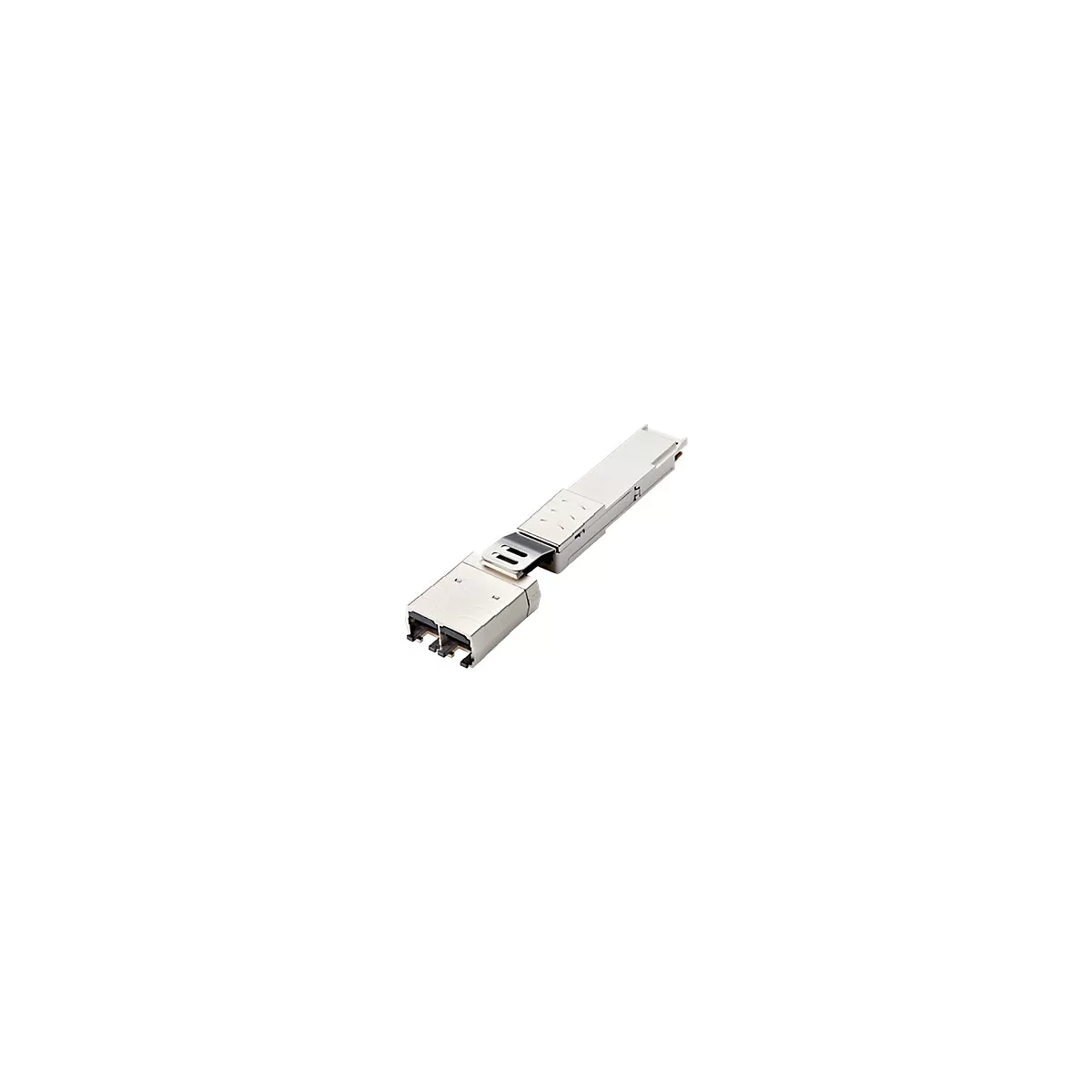 Ein silbernes Netzwerkmodul vor weißem Hintergrund. Es hat eine rechteckige Form mit Metallverschluss.