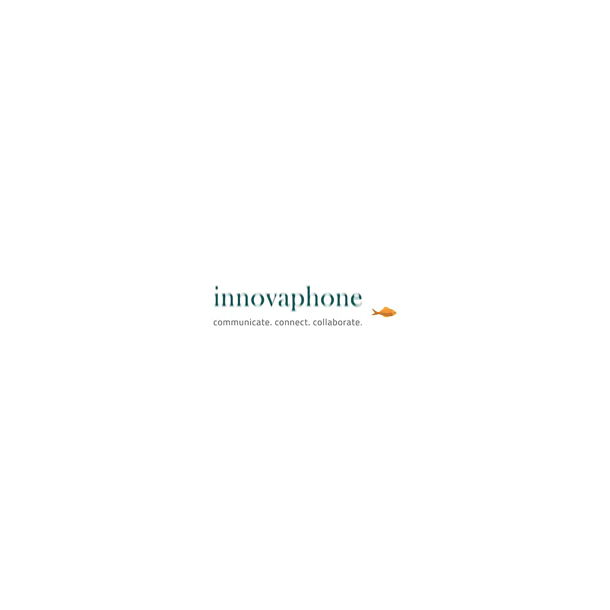Logo von Innovaphone: Schriftzug in Grün, daneben ein orangefarbener Fisch.