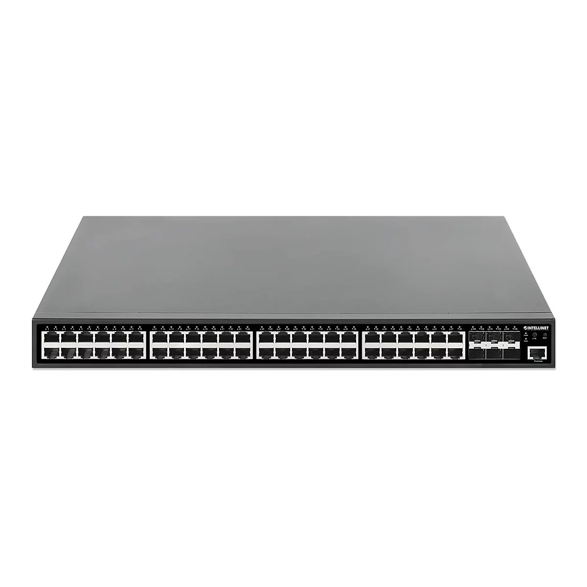 Schwarzer Intellinet Netzwerk-Switch mit 48 Anschlüssen und Konsolen-Port vor weißem Hintergrund.