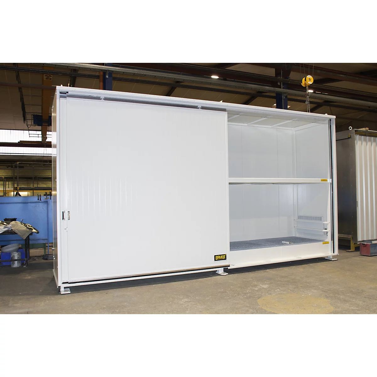 Isolierter Regalcontainer BAUER CEH 59-2 IBC, Stahl, Schiebetor, B 6440 x T 1550 x H 3510 mm, weiß