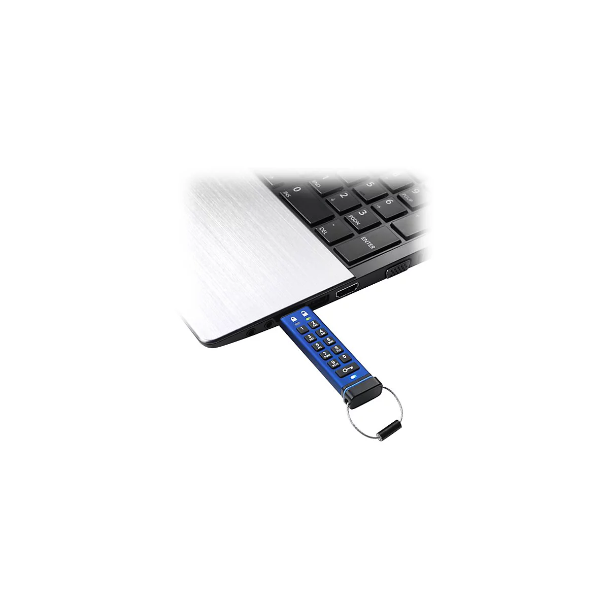 Blauer USB-Stick mit Tastatur, angeschlossen an einen Laptop. Schlüsselring.
