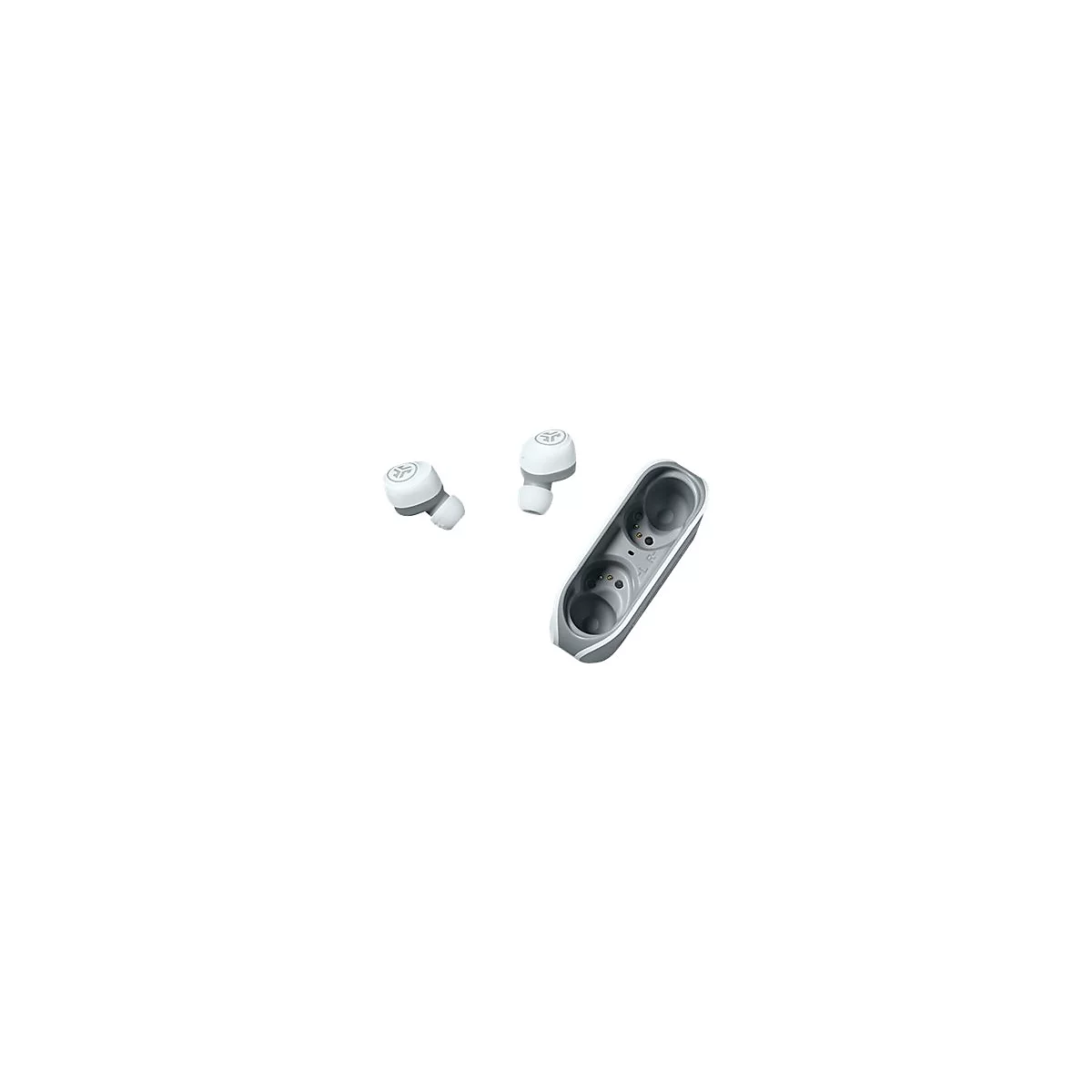 Zwei weiße In-Ear-Kopfhörer mit Ladecase auf weißem Hintergrund.