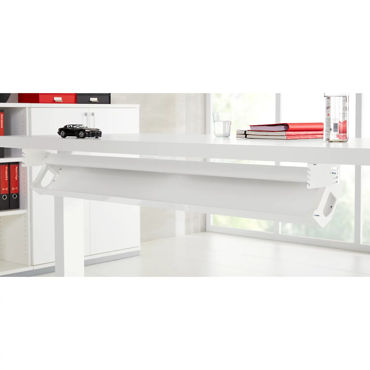 Kabelgoot standaard, voor in hoogte verstelbare bureautafels vanaf B 1400 mm, neerklapbaar, wit