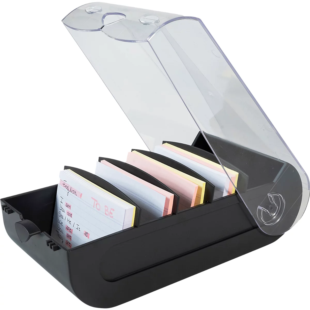 Boîte à cartes noire avec couvercle transparent, ouverte, remplie de fiches colorées, certaines étiquetées.