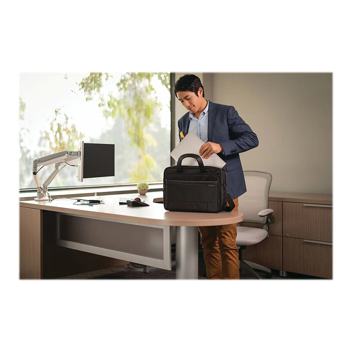 Kensington Contour 2.0 Business Briefcase - Notebook-Tasche