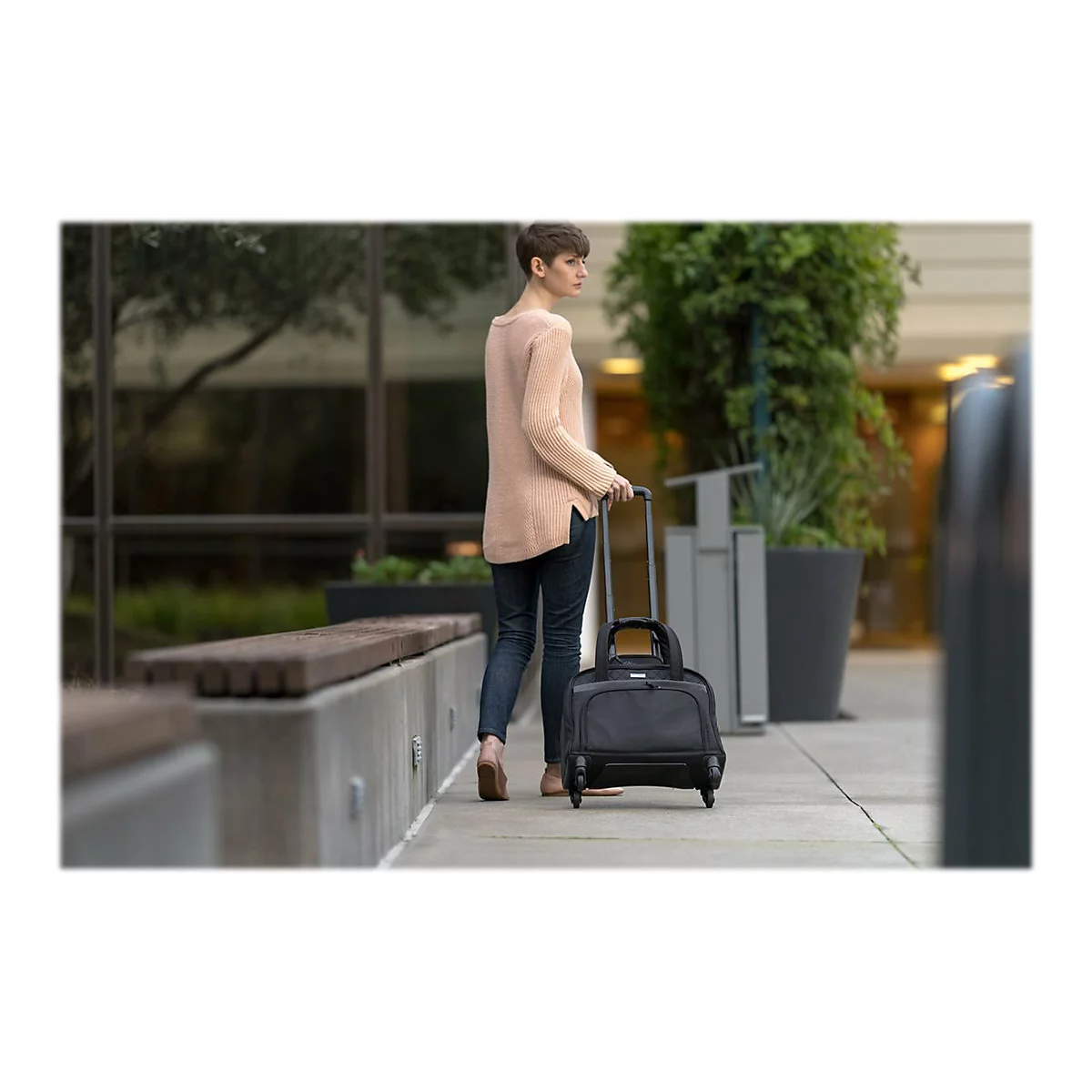 Kensington Contour 2.0 Executive Balance Laptop Spinner - Notebook-Tasche