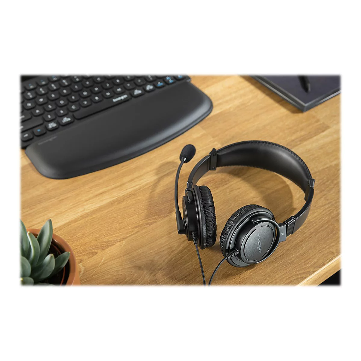 Kensington Hi-Fi USB-C Headphones with Mic - Headset