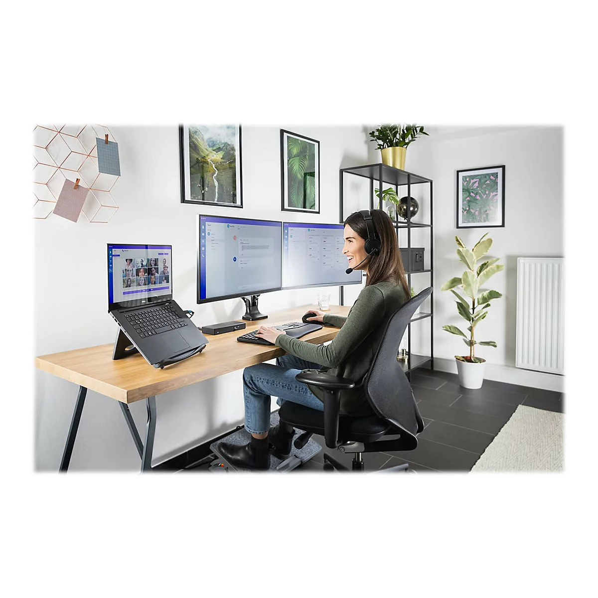 Kensington Pro Fit Ergo Wireless Keyboard - Tastatur - kabellos - 2.4 GHz, Bluetooth 4.2 - GB - Schwarz