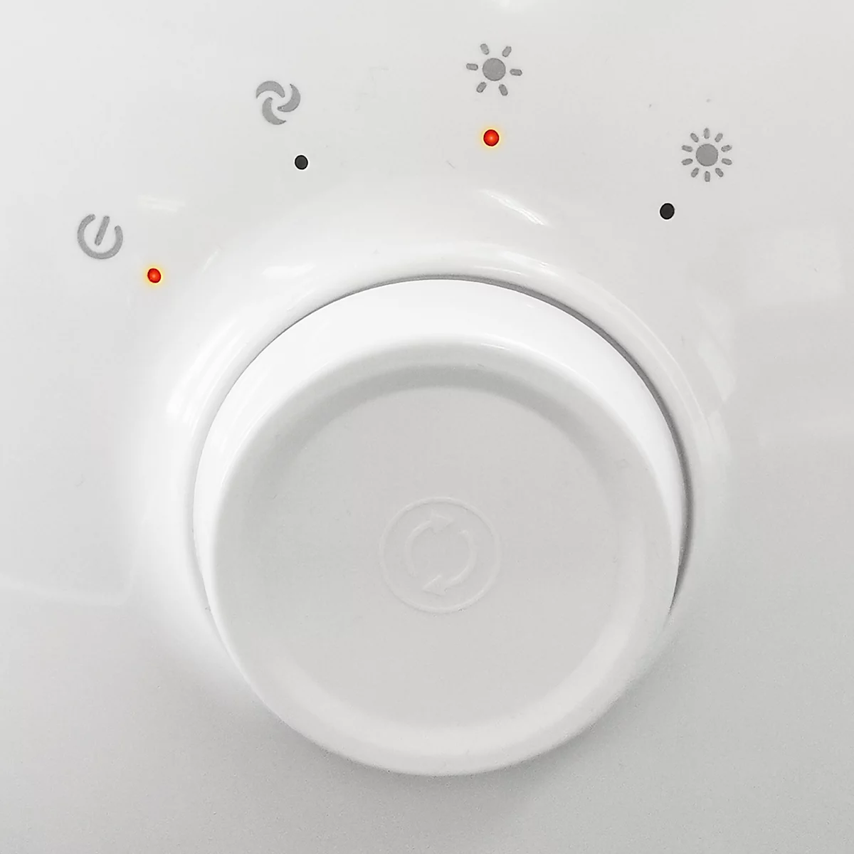 Keramik Heizlüfter LIMA, 1200 W, 2 Heizstufen & 1 Ventilationsstufe, automatische horizontale Oszillation & manuelle vertikale Oszillation, Überhitzungs- & Kippschutz, braun-weiss